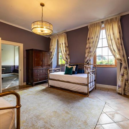 Topside House - Beautiful 7 Bedroom House With Hottub Wifi And Parking Near Bath Wells Frome Oakhill Zewnętrze zdjęcie