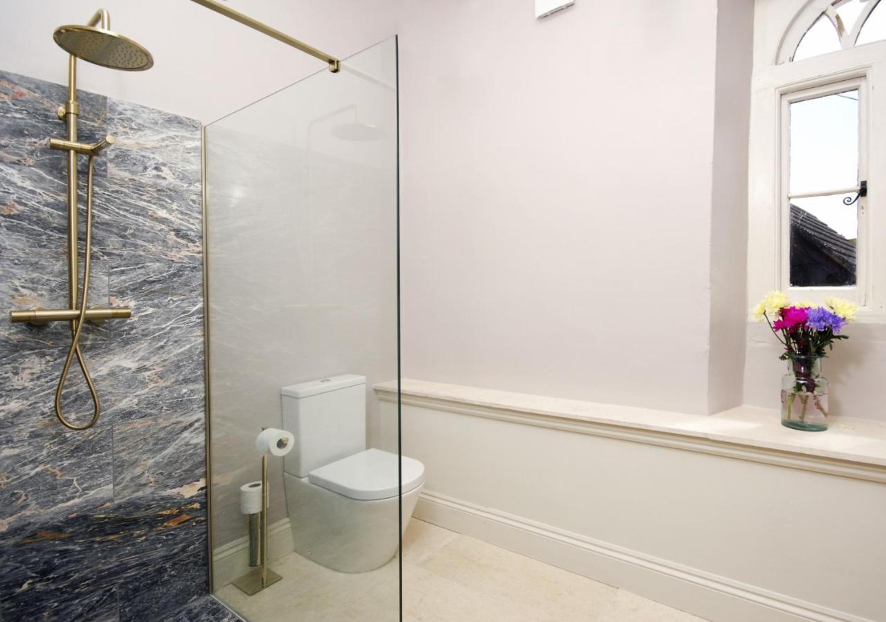 Topside House - Beautiful 7 Bedroom House With Hottub Wifi And Parking Near Bath Wells Frome Oakhill Zewnętrze zdjęcie