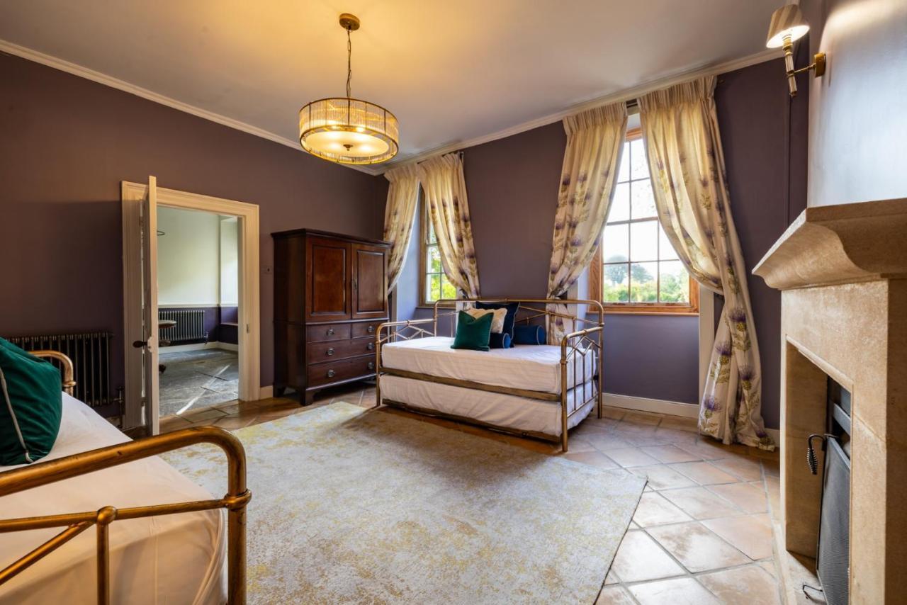 Topside House - Beautiful 7 Bedroom House With Hottub Wifi And Parking Near Bath Wells Frome Oakhill Zewnętrze zdjęcie