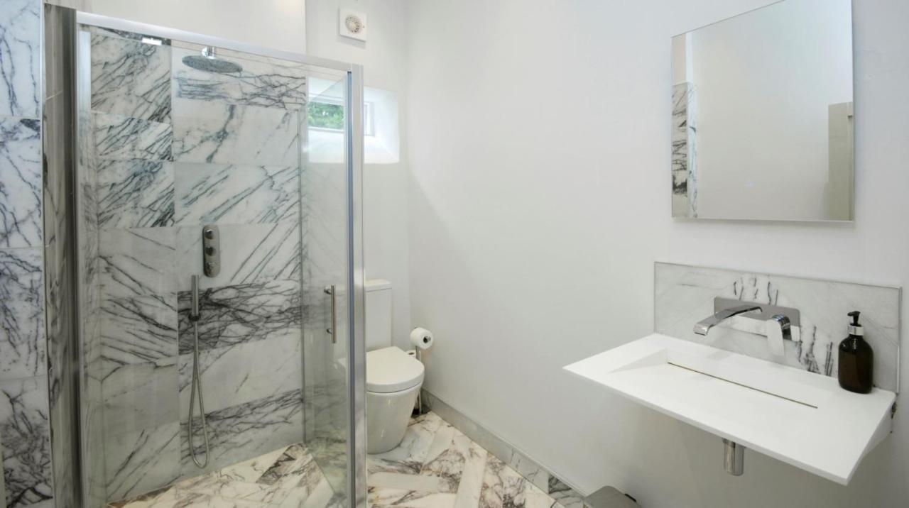 Topside House - Beautiful 7 Bedroom House With Hottub Wifi And Parking Near Bath Wells Frome Oakhill Zewnętrze zdjęcie